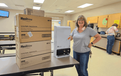 Donors Provide A New Vending Dispenser For Cayuse Prairie